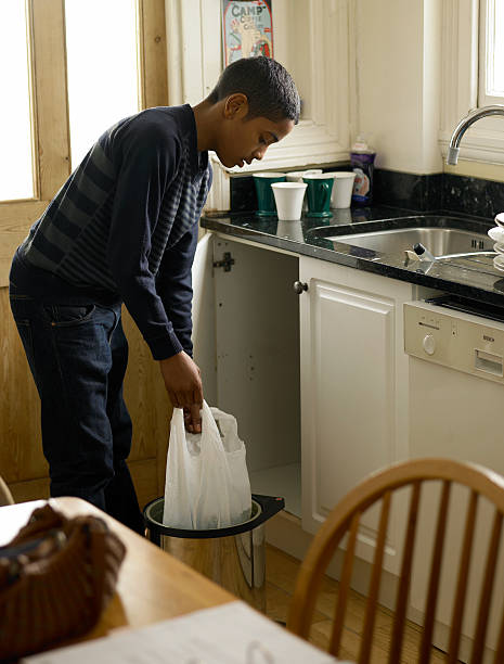 Best Commercial Cleanout Services  in Nashvle, IL